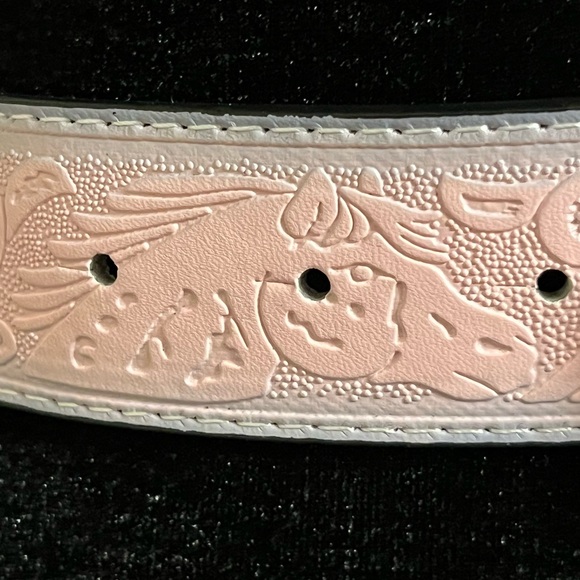 Country Girl western belt pink embossed faux leather retro horse buckle - Picture 5 of 11